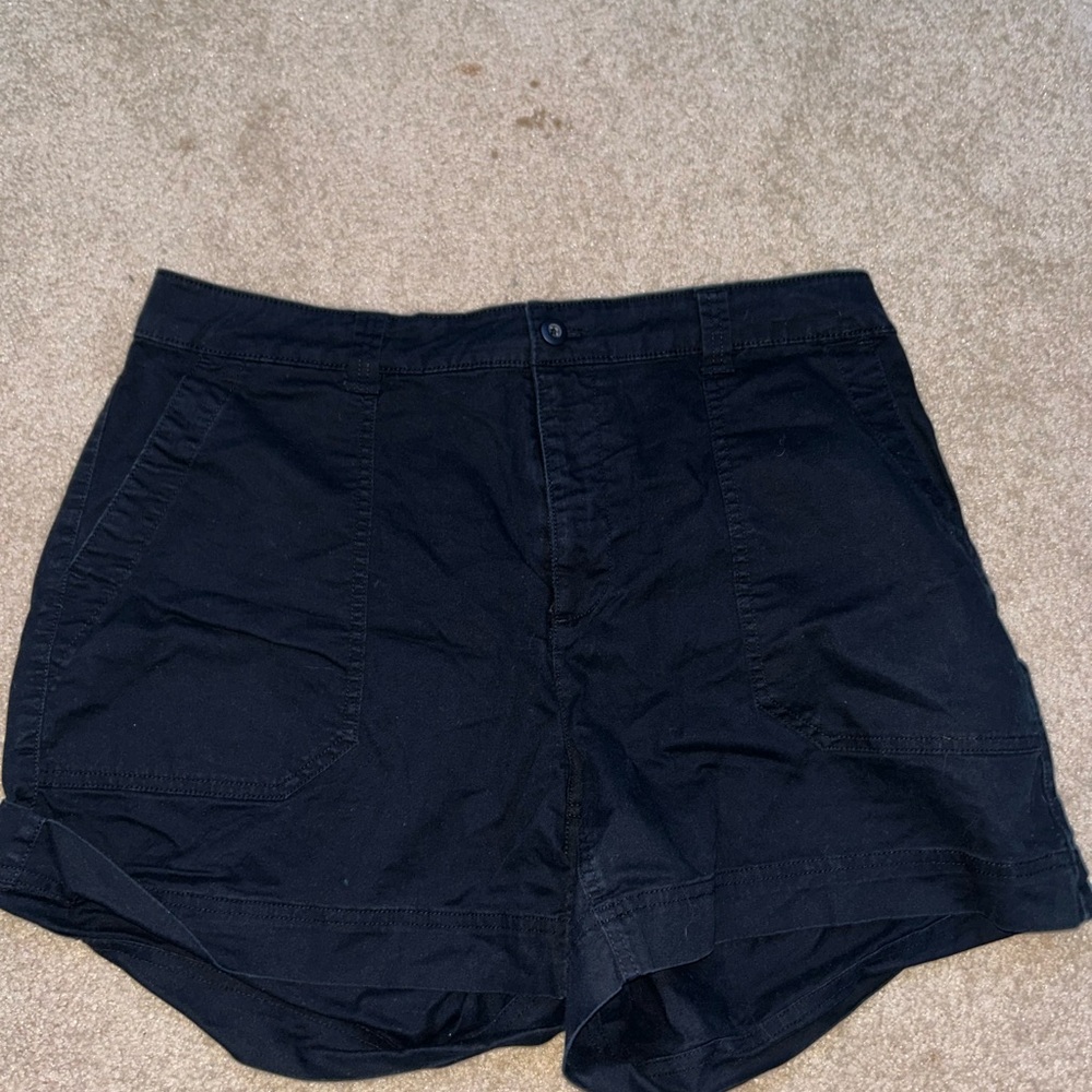 Old Navy Women's Black Cargo Shorts